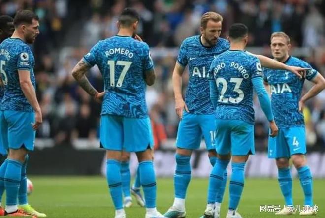 爱游戏-卢顿连战连败，降级危机进一步加剧！