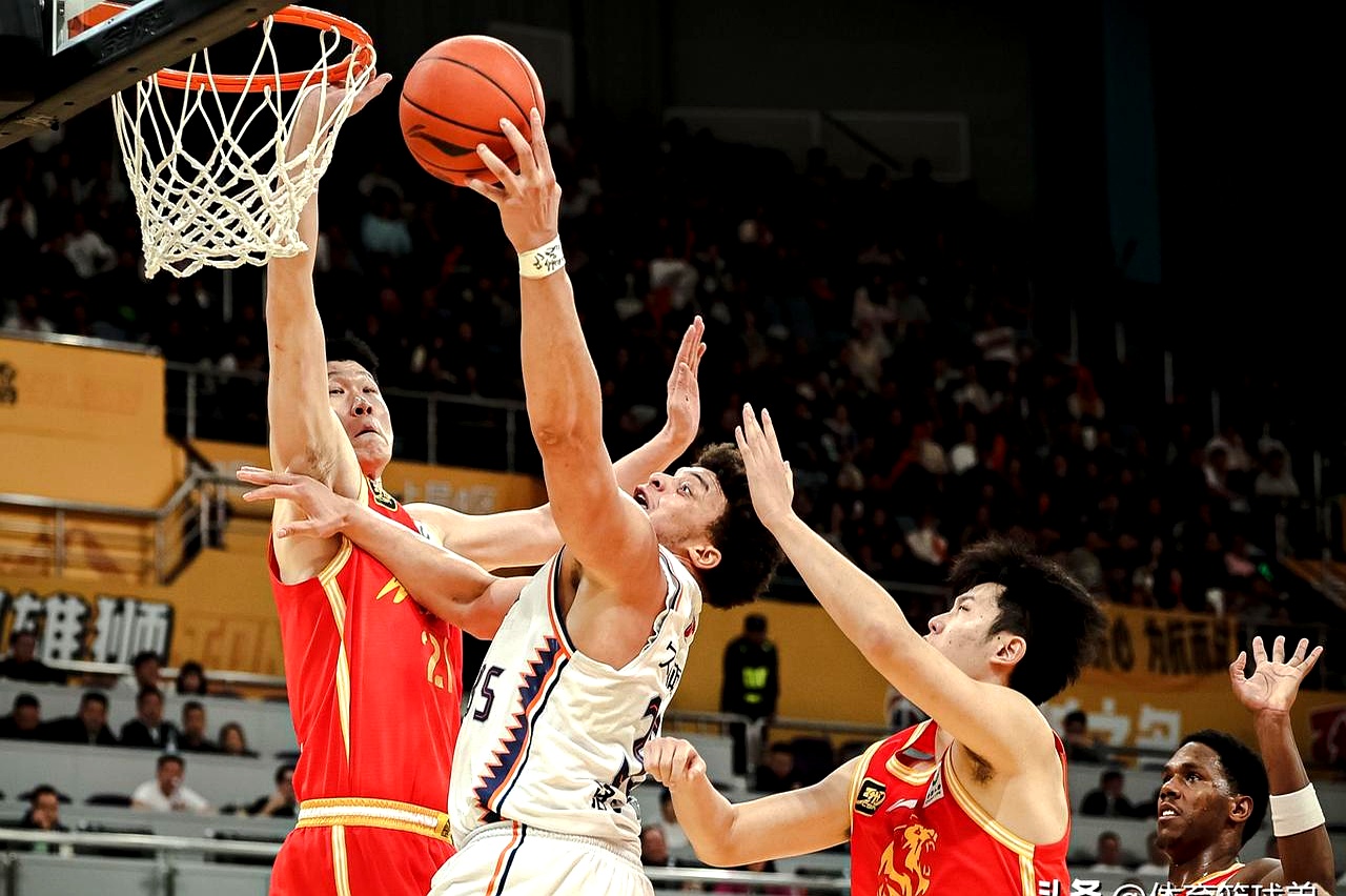 爱游戏tv-因伤缺席重要比赛,球队补位需加强