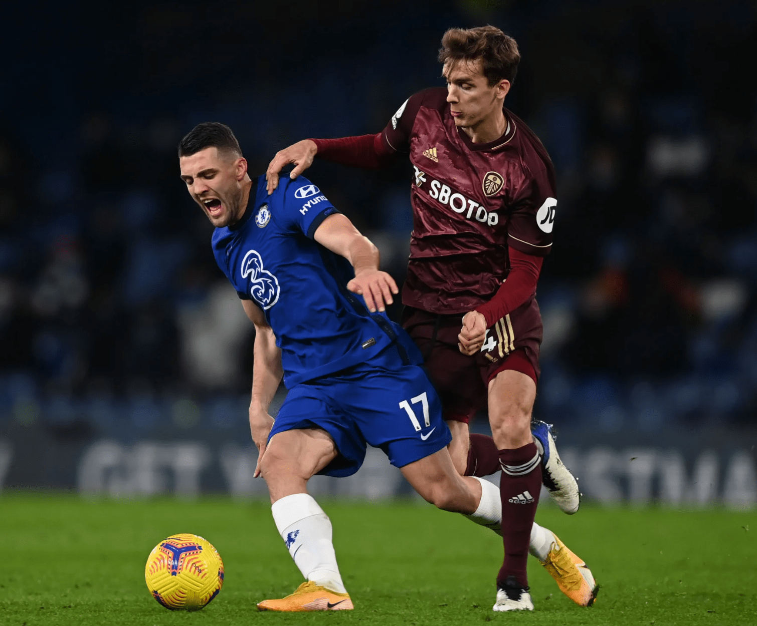 老妇人锋线火力全开,攻守兼备取得胜利 老妇人锋线火力全开,攻守兼备取得胜利