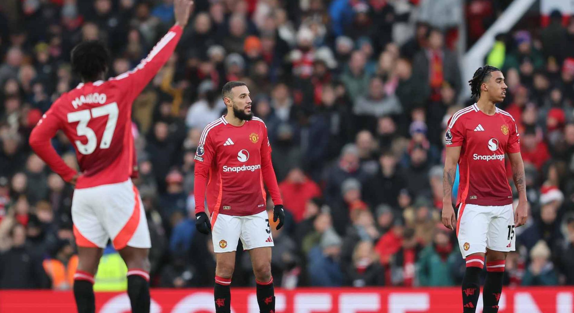 爱游戏大厅-卡利斯尔主场失利，英乙降级忧虑油然而生