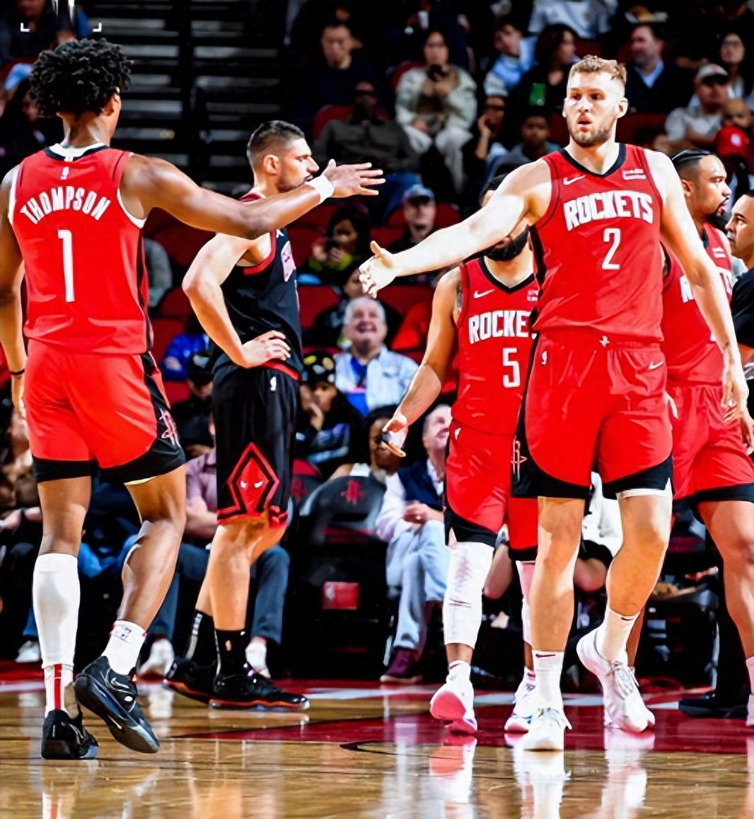 火箭队连续获胜,让对手感到绝望和挫败 火箭队连续获胜,让对手感到绝望和挫败