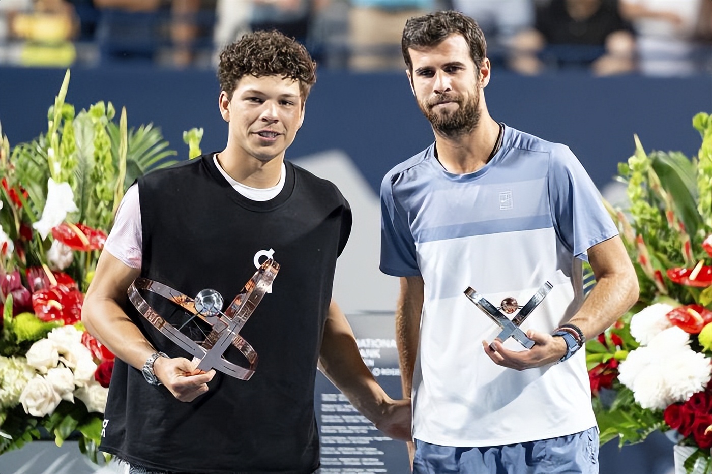 包含西班牙网球队横扫美国网球队,瓦林卡绝境逆转的词条 包含西班牙网球队横扫美国网球队,瓦林卡绝境逆转的词条